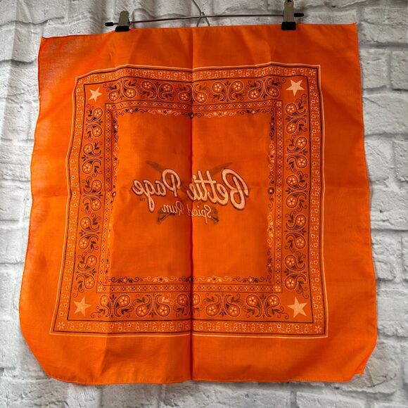 Bettie Page Spiced Rum Orange Bandana and Red T-Shirt Lot Medium 1950s Pinup - Picture 7 of 8